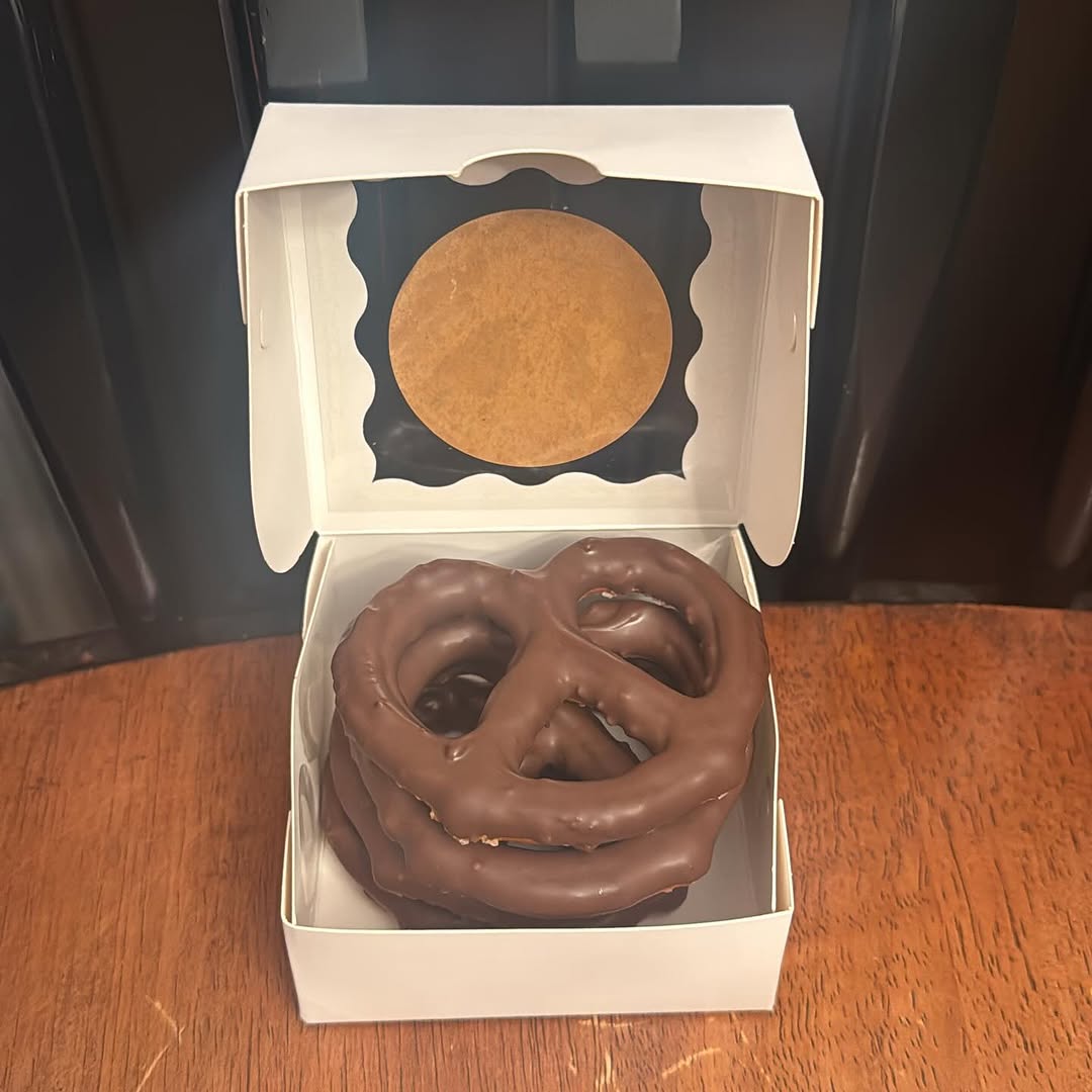 Chocolate Pretzels